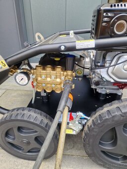 Motorový čistič BM2 250/15 1450 ot/min motor Honda - 2