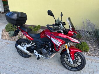 Benelli TRK 251 - 2