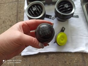 Subaru impreza díly interiér - 2