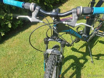 B.Twin Rockrider 340, horské kolo - 2