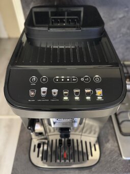 DeLonghi Magnifica Evo - 2