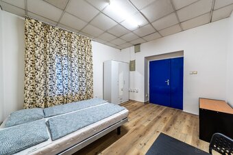 Pronájem — pokoj pro pár na Praha 3 - 2