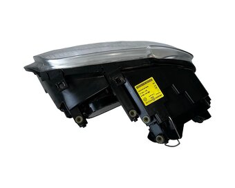 Pravý halogen 2K0941006D VW Caddy 2 2k r.v. 2008 - 2