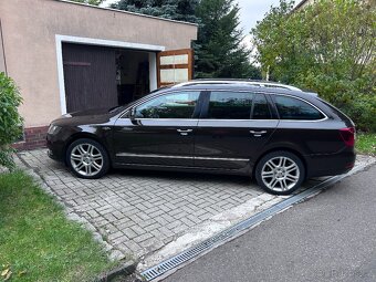 Škoda Superb 2 FL 2.0 TDi 125kW 4x4 L&K DSG - 2