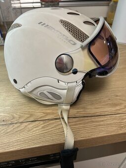 Dámská lyžařská přilba - 2