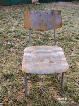 Stará školní židle Kovona (r. 1977) - 2