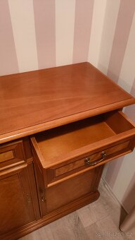 Italská komoda skříňka - 2