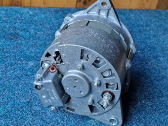 Alternátor 14 V, 55 A - 2