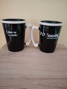 2x černý hrneček - bílé ucho - 2