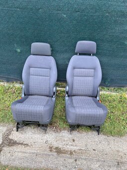 3 řada sedadel Volkswagen sharan r.v 2000 - 2