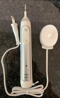 Oral-B Genius 8000-9000 - 2