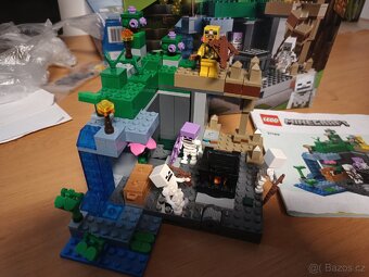 Lego Minecraft 21189 jeskyně kostlivců - 2