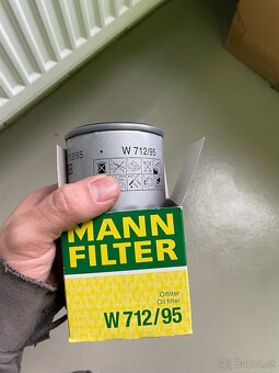 MANN FILTER Olejový filtr W 712/95 - 2
