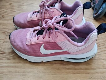 Prodám dětské boty nike vel. 35.5 - 2