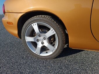 Mazda MX-5 NB - 2