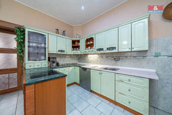 Prodej rodinného domu, 280 m², Libina - 2