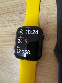 Apple Watch 8 45mm - 2