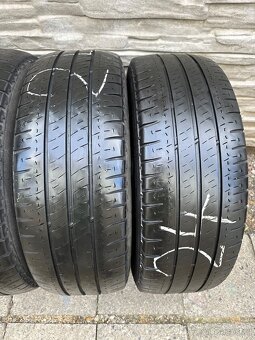 Použité letní pneu: 225/65/R16c - 4 kusy - 2