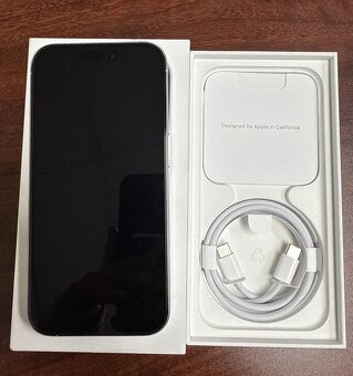 iphone 15 PRO Stav nového-v Záruce - 2