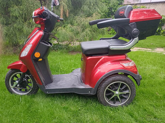 Elektrický skútr Selvo 31000 - 2