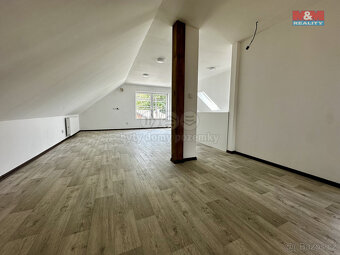 Pronájem bytu 2+kk, 85 m², Mačkov - 2
