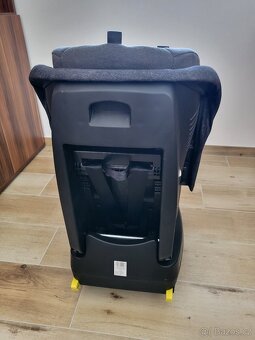 Dětská autosedačka Maxi-Cosi Tobifix - 2