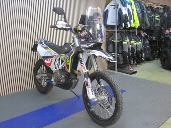 Husqvarna 701 Enduro - 2