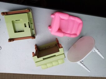nábytek pro panenky - 2