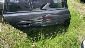Zadní dveře e39 touring cosmosschwarz High gloss shadowline - 2