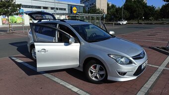 Hyundai i30CW 1,6 / 92 kw - 2