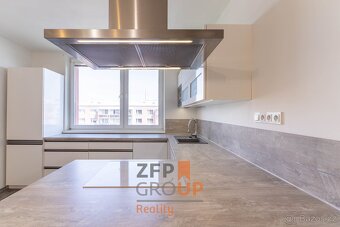 Prodej bytu 3+kk o rozloze 56 m2, ulice Václava Špály, Prost - 2