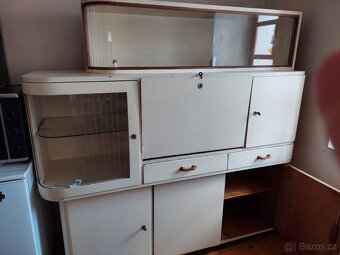 Retro kredenc - 2