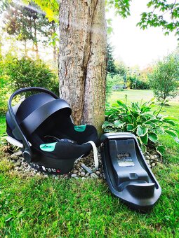 Autosedačka Cybex Aton B2 - iSize + isofix, vajíčko - 2