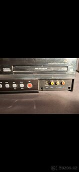 Videopřehravač Philips DVDR3432 - 2