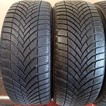 Semperit 225/45 R19 96V 8-8,5mm - 2