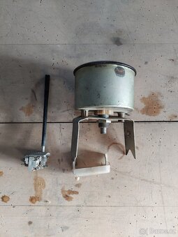 Tachometr, spínač směrových světel Wartburg 353W - 2