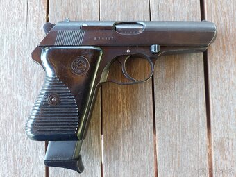 Pistole ČZ vzor 50 - 2