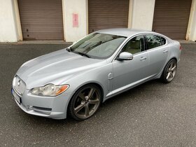 Jaguar XF 2.7D V6 152kW Xenon Navi Alu 21" - 2