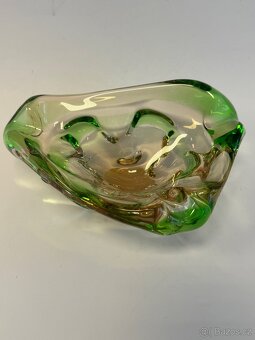 Skleněný popelník - 2