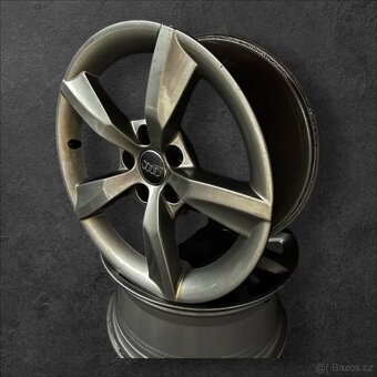 Zánovní originální alu kola Audi 5x112 r16 - 2