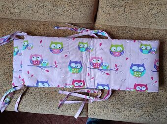 NOVÝ mantinel do postýlky 155 x 27 cm. Šitý na zakázku. - 2