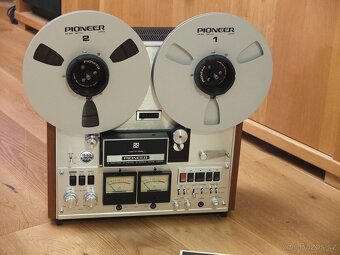 PIONEER RT-1020L-Stereo Tape Deck (1974-77) - TOP - 2