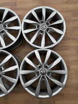 Alu kola, disky r17 5x112 VW Dijon - 2