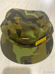 Kravata, baret, opasek, čepice AČR - 2