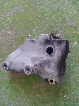 Držák převodovky 1k0199117 bm - 2