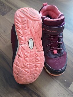 Prodám dětské boty vel 30 - 2