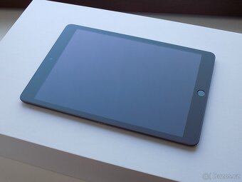 APPLE iPad (2021) 10,2" 256GB Wi-Fi + Cellular / ZÁRUKA / - 2