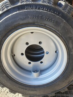 Kola UNC - Novotný- Locust - 2