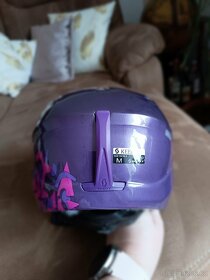 Lyžařská helma vel. 53-56,5 - 2