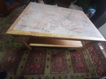 Konferenční stolek - 2